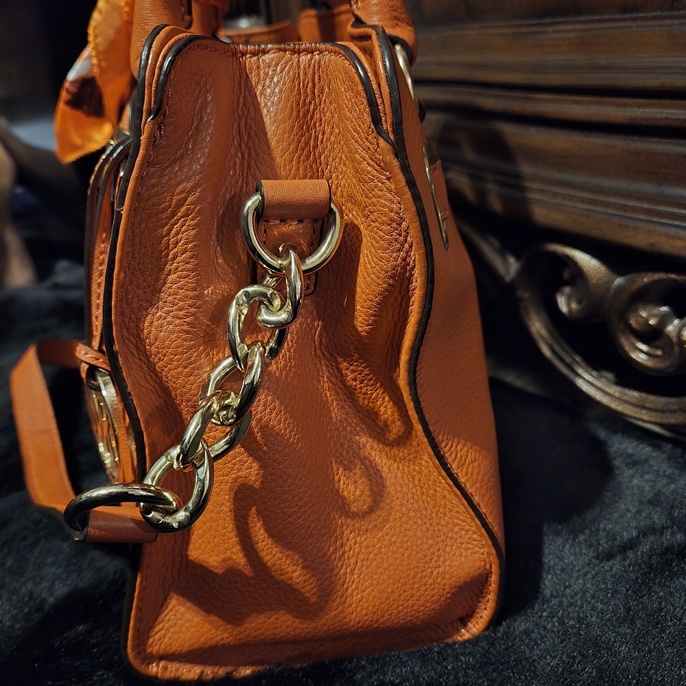 Michael Kors Orange Hamilton Pebbled  Leather Handbag - Picture 4 of 7